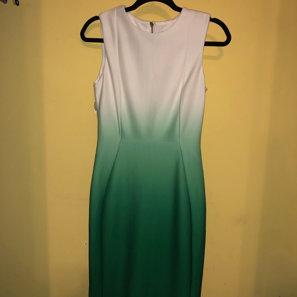 Calvin Klein MIDI dress in size 4.